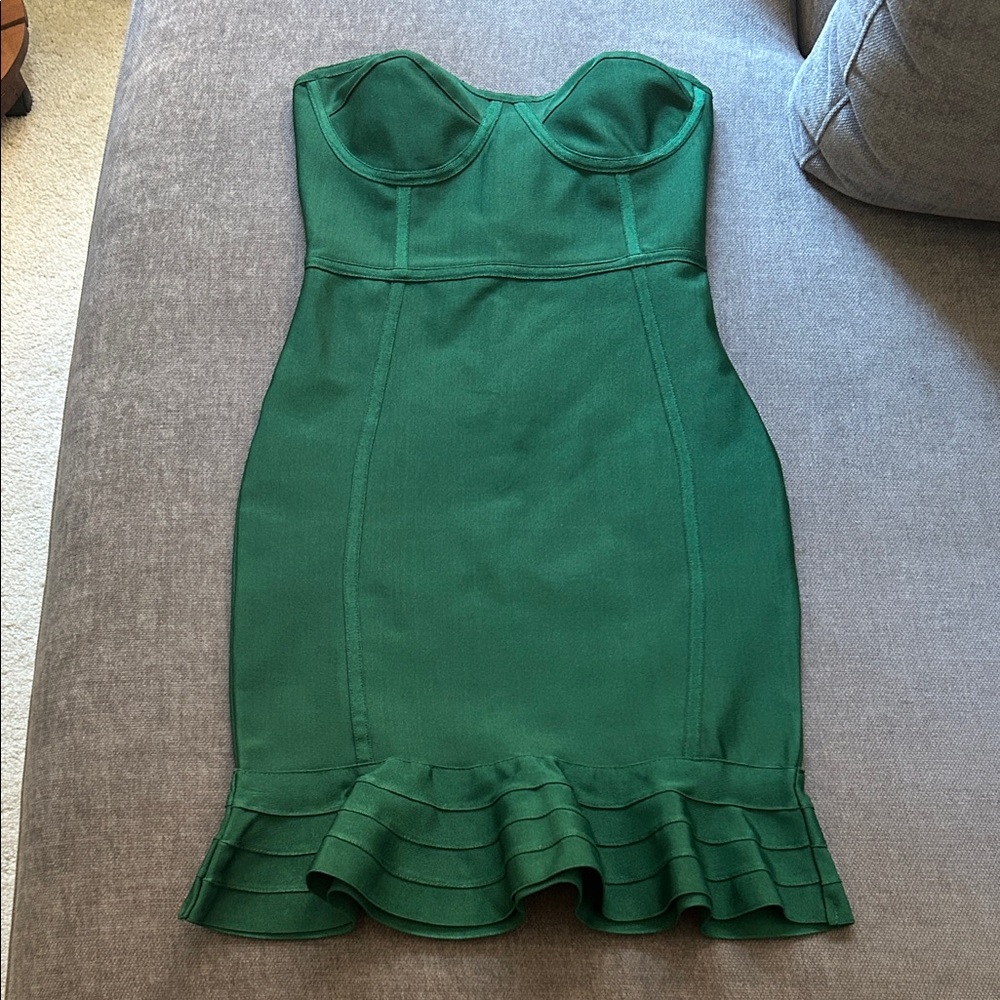 PrettyLittleThing Strapless Green Dress